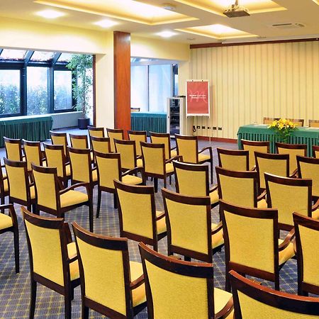 Mercure Reggio Emilia Centro Astoria Esterno foto