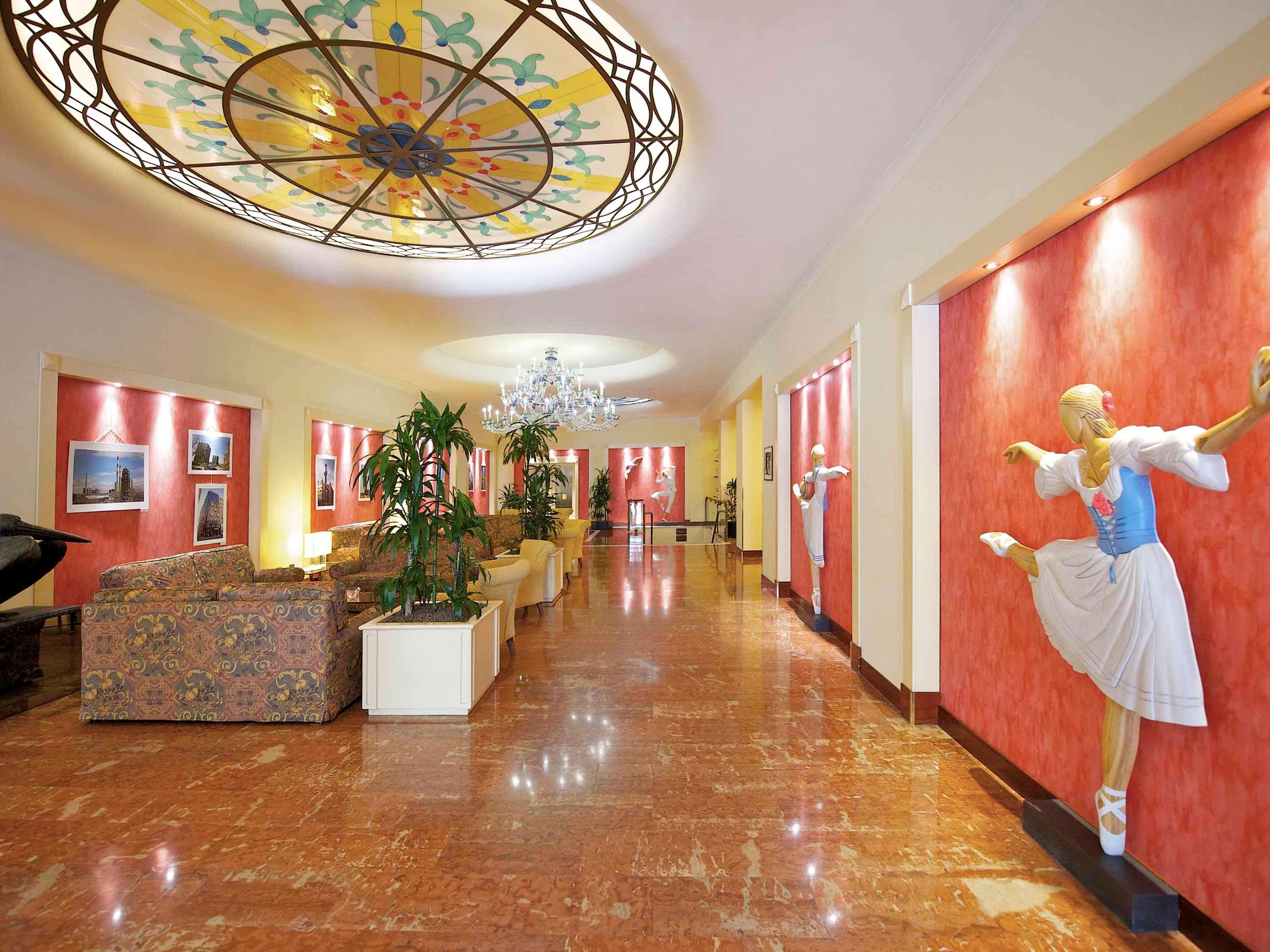 Mercure Reggio Emilia Centro Astoria Esterno foto